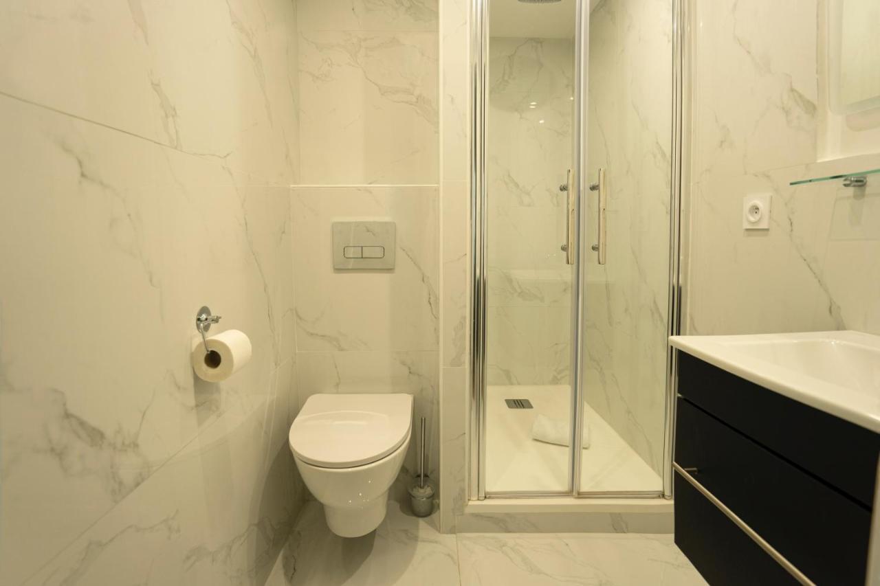 Conde Chic Studio Apartment Paris Bagian luar foto